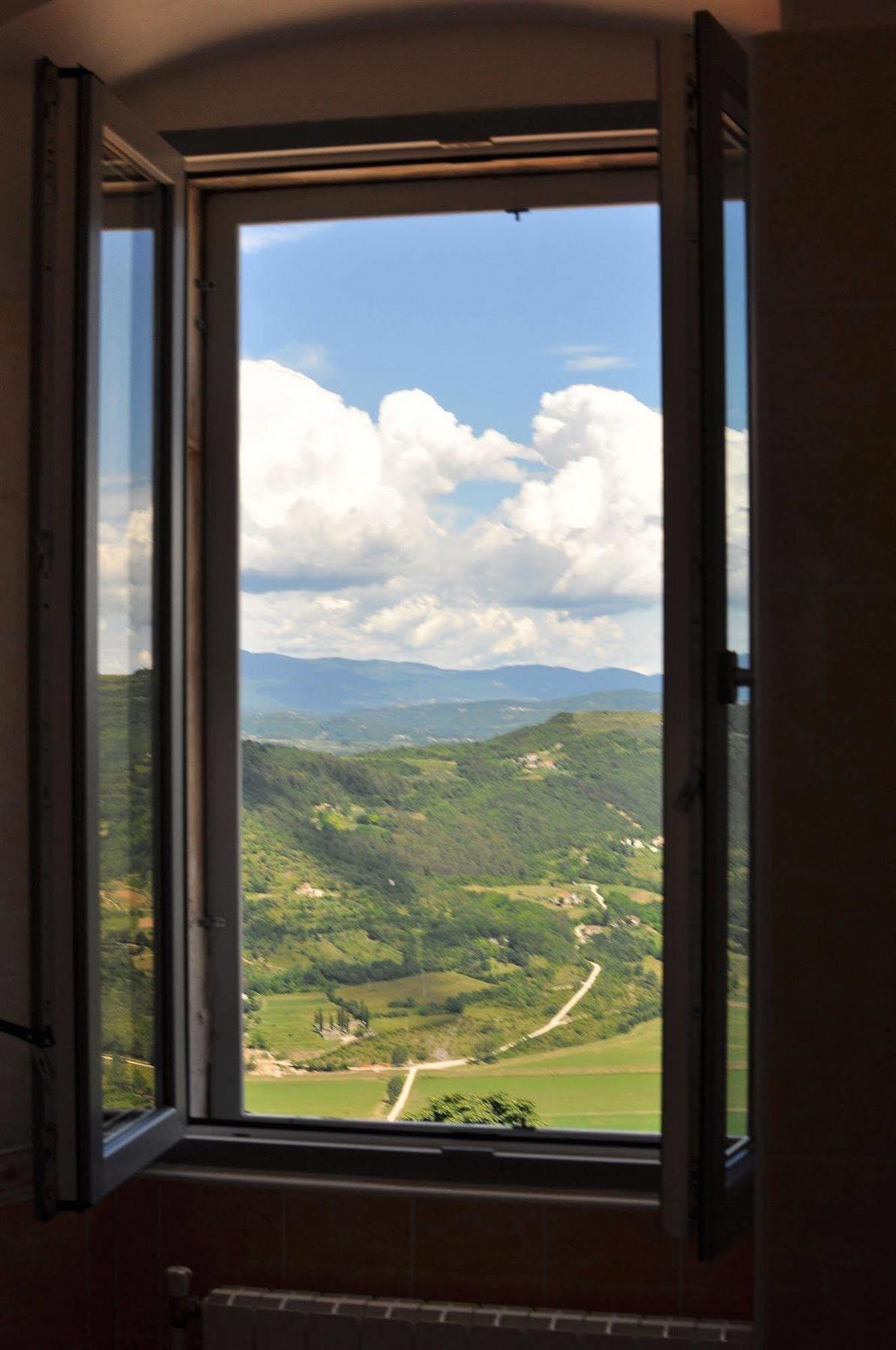 Boutique Hotel Kastel Motovun Exterior photo